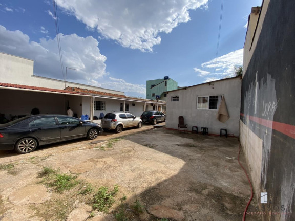 Casa com 2 Quartos à Venda, 225 m² em Itapoã I - Brasília
