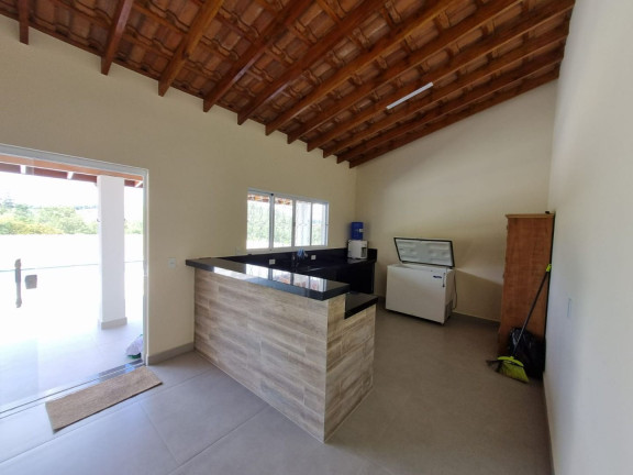 Imagem Chácara com 3 Quartos à Venda, 195 m² em Monterrey - Louveira