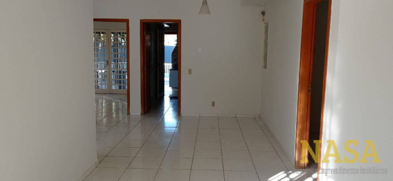 Imagem Casa com 4 Quartos à Venda, 420 m² em Cuiabá Imagem Casa com 4 Quartos à Venda, 420 m² em Cuiabá