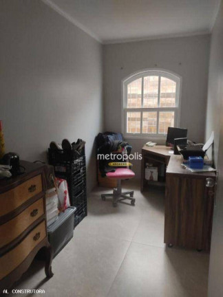 Imagem Casa com 5 Quartos à Venda ou Locação, 300 m² em Vila Camilópolis - Santo André Imagem Casa com 5 Quartos à Venda ou Locação, 300 m² em Vila Camilópolis - Santo André