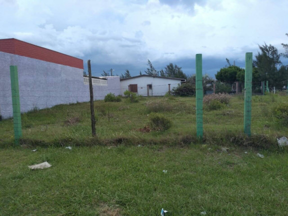 Terreno à Venda, 250 m² em Tramandaí Beira Mar - Tramandaí