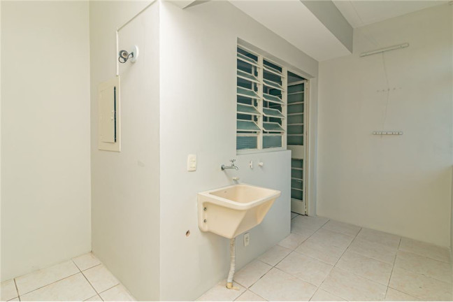 Imagem Apartamento com 3 Quartos à Venda, 109 m² em Centro Histórico - Porto Alegre Imagem Apartamento com 3 Quartos à Venda, 109 m² em Centro Histórico - Porto Alegre