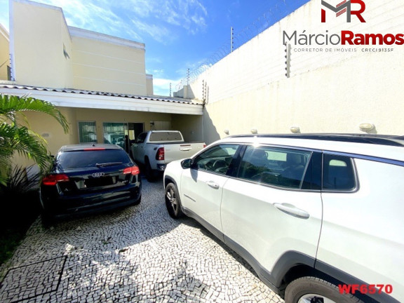 Imagem Casa com 3 Quartos à Venda, 196 m² em Engenheiro Luciano Cavalcante - Fortaleza Imagem Casa com 3 Quartos à Venda, 196 m² em Engenheiro Luciano Cavalcante - Fortaleza