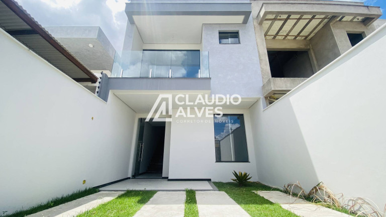 Imagem Casa com 3 Quartos à Venda, 200 m² em Sim - Feira De Santana Imagem Casa com 3 Quartos à Venda, 200 m² em Sim - Feira De Santana