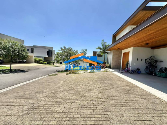 Imagem Casa de Condomínio com 4 Quartos à Venda, 345 m² em Granja Viana - Carapicuíba Imagem Casa de Condomínio com 4 Quartos à Venda, 345 m² em Granja Viana - Carapicuíba