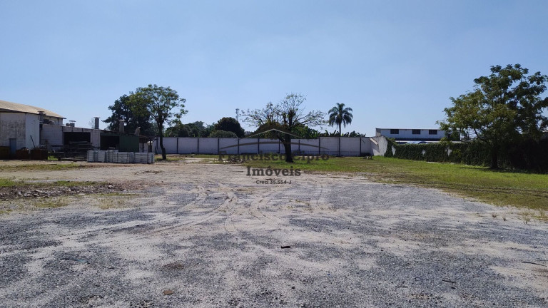 Imagem Imóvel Comercial à Venda, 2.557 m² em Chácaras Santa Maria I - Guaratinguetá Imagem Imóvel Comercial à Venda, 2.557 m² em Chácaras Santa Maria I - Guaratinguetá