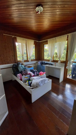 Imagem Casa com 3 Quartos à Venda, em Parque Santa Eliza - Nova Friburgo Imagem Casa com 3 Quartos à Venda, em Parque Santa Eliza - Nova Friburgo
