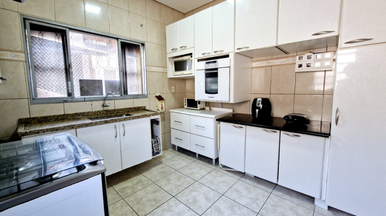 Imagem Casa de Vila com 4 Quartos à Venda, 214 m² em Vila Rosa - São Paulo Imagem Casa de Vila com 4 Quartos à Venda, 214 m² em Vila Rosa - São Paulo
