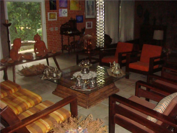 Imagem Casa com 4 Quartos à Venda, 1.109 m² em Vila Santo Antônio - Cotia Imagem Casa com 4 Quartos à Venda, 1.109 m² em Vila Santo Antônio - Cotia