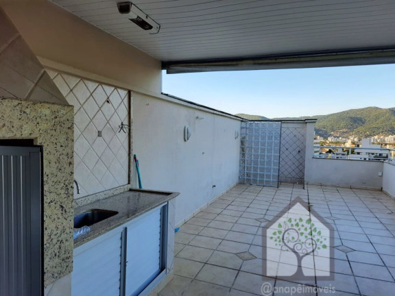 Imagem Cobertura com 3 Quartos à Venda, 207 m² em Trindade - Florianópolis