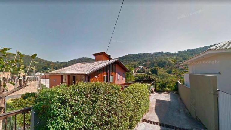 Imagem Casa com 4 Quartos à Venda, em Lagoa Da Conceição - Florianópolis Imagem Casa com 4 Quartos à Venda, em Lagoa Da Conceição - Florianópolis