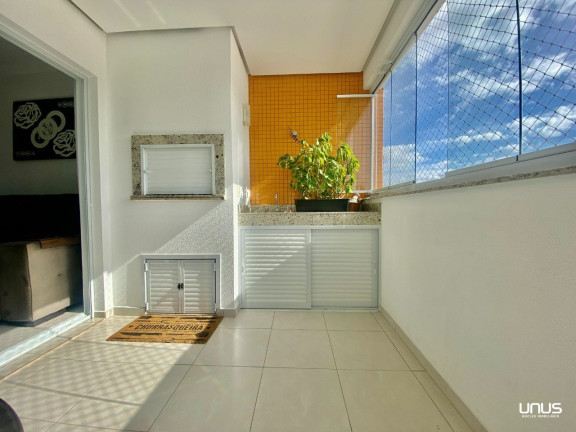 Imagem Apartamento com 3 Quartos à Venda, 130 m² em Barreiros - São José