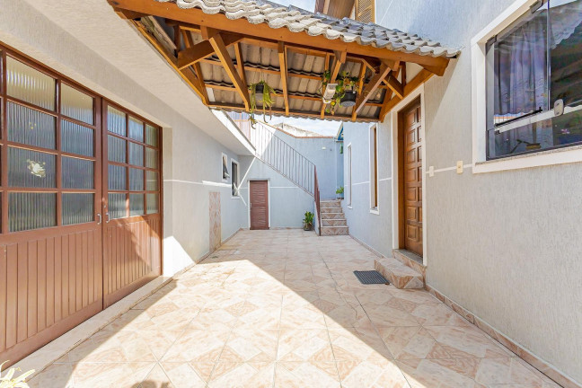 Imagem Casa com 4 Quartos à Venda, 271 m² em Santo Inácio - Curitiba Imagem Casa com 4 Quartos à Venda, 271 m² em Santo Inácio - Curitiba