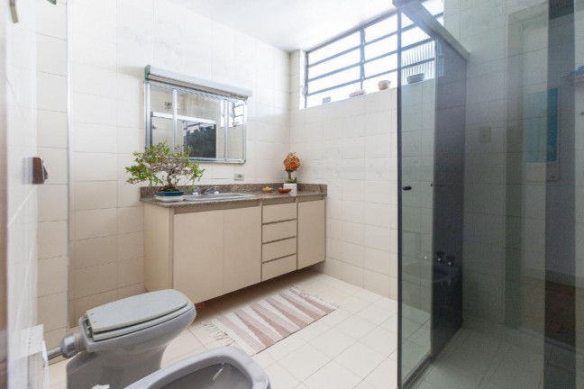 Imagem Imóvel com 4 Quartos à Venda, em Vila Mariana - São Paulo Imagem Imóvel com 4 Quartos à Venda, em Vila Mariana - São Paulo
