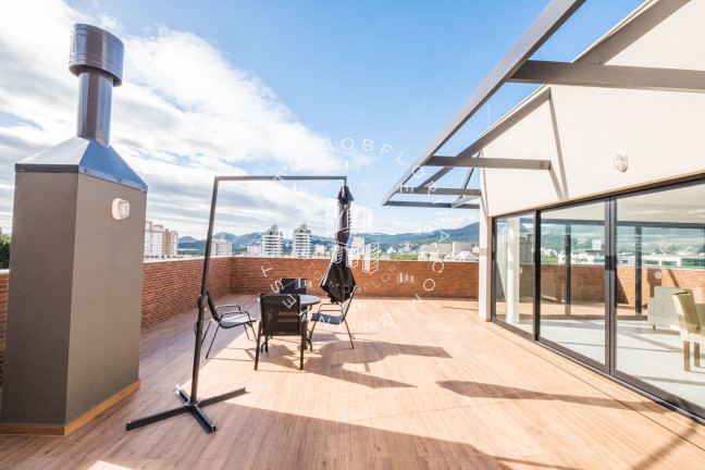 Imagem Apartamento com 2 Quartos à Venda, 60 m² em Trindade - Florianópolis Imagem Apartamento com 2 Quartos à Venda, 60 m² em Trindade - Florianópolis