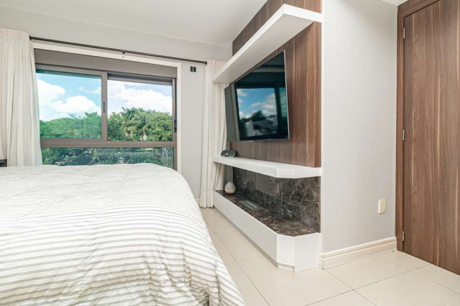 Imagem Apartamento com 4 Quartos à Venda, 262 m² em Três Figueiras - Porto Alegre Imagem Apartamento com 4 Quartos à Venda, 262 m² em Três Figueiras - Porto Alegre