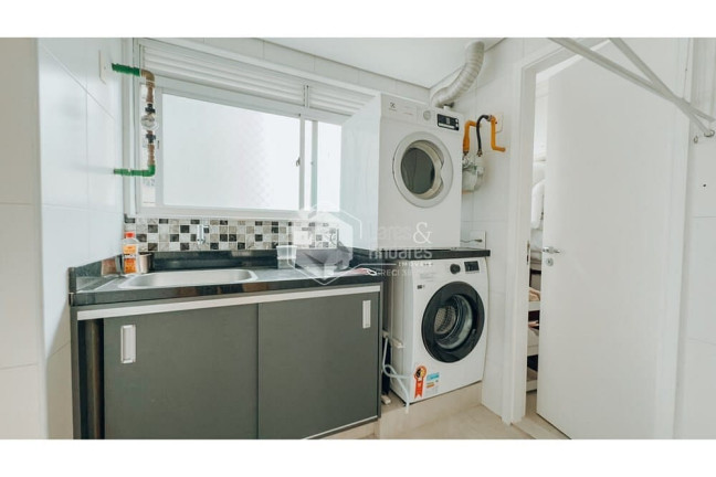 Imagem Apartamento com 3 Quartos à Venda, 143 m² em Moema - São Paulo