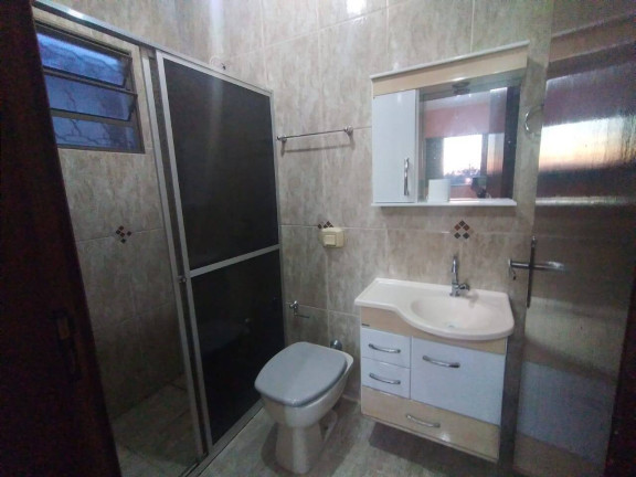 Imagem Casa com 2 Quartos à Venda,  em Botucatu