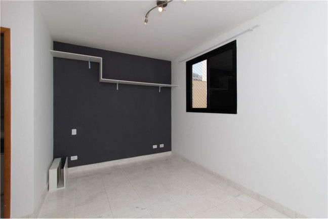 Imagem Imóvel com 3 Quartos à Venda, em Moema - São Paulo Imagem Imóvel com 3 Quartos à Venda, em Moema - São Paulo
