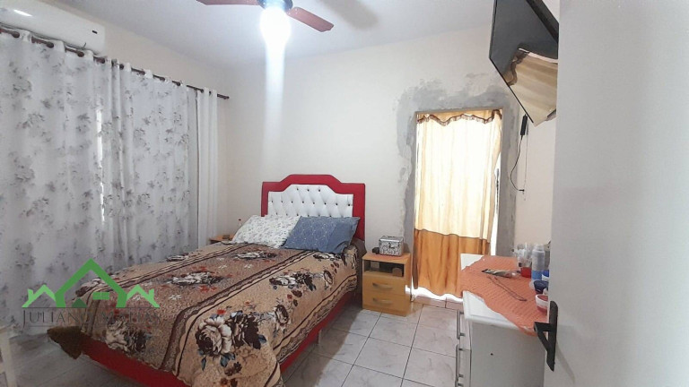 Imagem Casa com 4 Quartos à Venda, 190 m² em Costeira - Balneário Barra Do Sul Imagem Casa com 4 Quartos à Venda, 190 m² em Costeira - Balneário Barra Do Sul