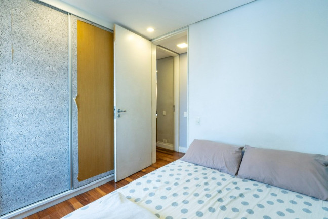 Imagem Apartamento com 4 Quartos à Venda, 220 m² em Vila Andrade - São Paulo