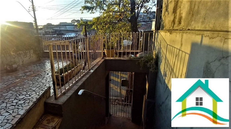 Imagem Sobrado com 2 Quartos à Venda, 182 m² em Vila Palmares - Santo André Imagem Sobrado com 2 Quartos à Venda, 182 m² em Vila Palmares - Santo André