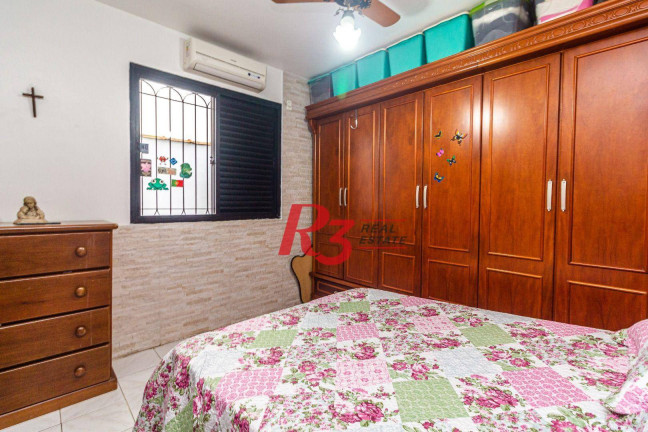 Imagem Casa com 4 Quartos à Venda, 159 m² em Estuário - Santos Imagem Casa com 4 Quartos à Venda, 159 m² em Estuário - Santos
