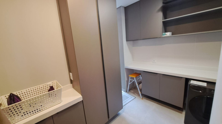 Imagem Sobrado com 4 Quartos à Venda, 269 m² em Urbanova - São José Dos Campos