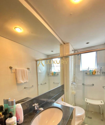 Imagem Imóvel com 2 Quartos à Venda, 150 m² em Lourdes - Belo Horizonte Imagem Imóvel com 2 Quartos à Venda, 150 m² em Lourdes - Belo Horizonte