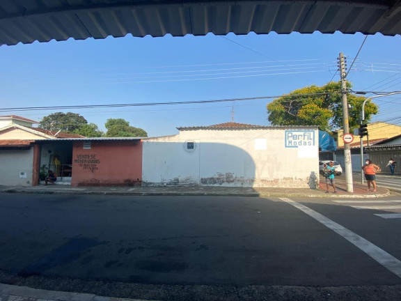 Imagem Casa com 2 Quartos à Venda, 400 m² em Estiva - Taubaté Imagem Casa com 2 Quartos à Venda, 400 m² em Estiva - Taubaté