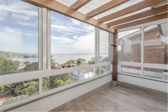 Imagem Casa com 4 Quartos à Venda, 631 m² em Vila Assunção - Porto Alegre Imagem Casa com 4 Quartos à Venda, 631 m² em Vila Assunção - Porto Alegre