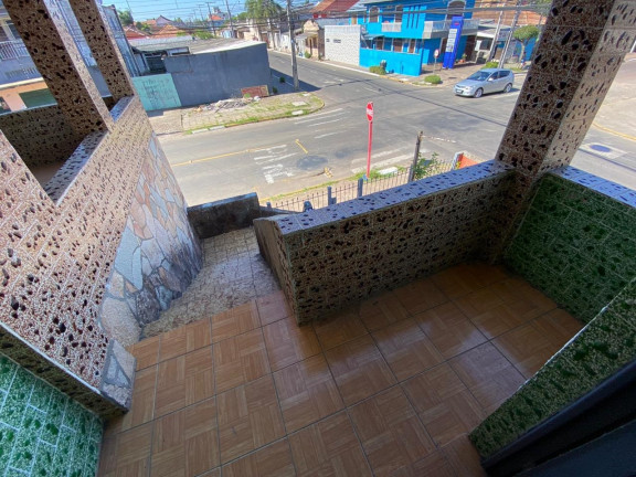 Imagem Imóvel com 3 Quartos à Venda, 190 m² em Niterói - Canoas Imagem Imóvel com 3 Quartos à Venda, 190 m² em Niterói - Canoas