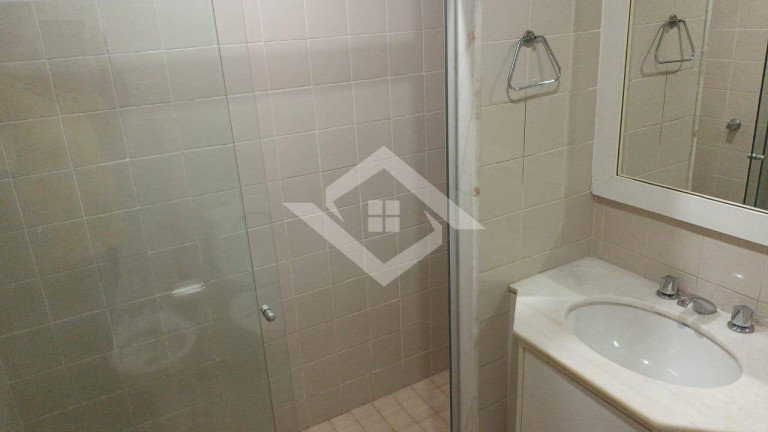 Imagem Apartamento com 2 Quartos à Venda, 72 m² em Copacabana - Rio De Janeiro Imagem Apartamento com 2 Quartos à Venda, 72 m² em Copacabana - Rio De Janeiro