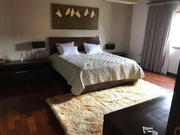 Imagem Casa com 4 Quartos à Venda, 950 m² em Aldeia Da Serra - Barueri Imagem Casa com 4 Quartos à Venda, 950 m² em Aldeia Da Serra - Barueri