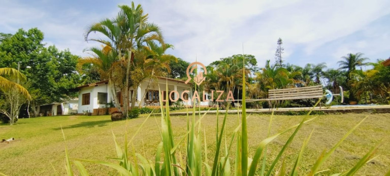 Imagem Imóvel com 4 Quartos à Venda, 450 m² em Centro - Igaratá Imagem Imóvel com 4 Quartos à Venda, 450 m² em Centro - Igaratá