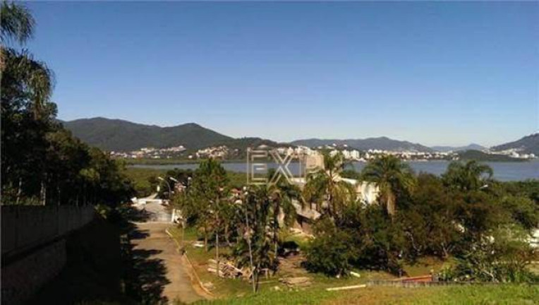 Imagem Terreno à Venda, 662 m² em Cacupé - Florianópolis Imagem Terreno à Venda, 662 m² em Cacupé - Florianópolis