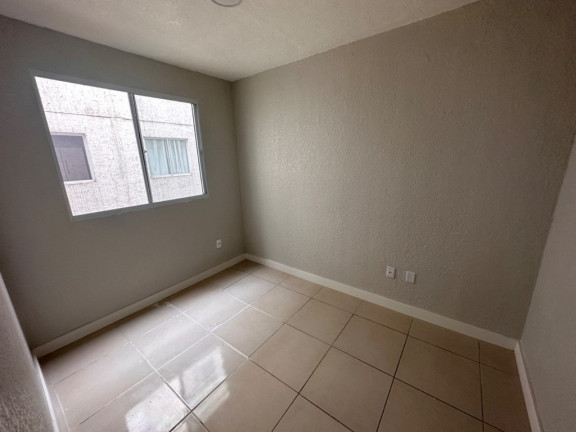 Imagem Imóvel com 2 Quartos à Venda, 41 m² em Restinga - Porto Alegre Imagem Imóvel com 2 Quartos à Venda, 41 m² em Restinga - Porto Alegre