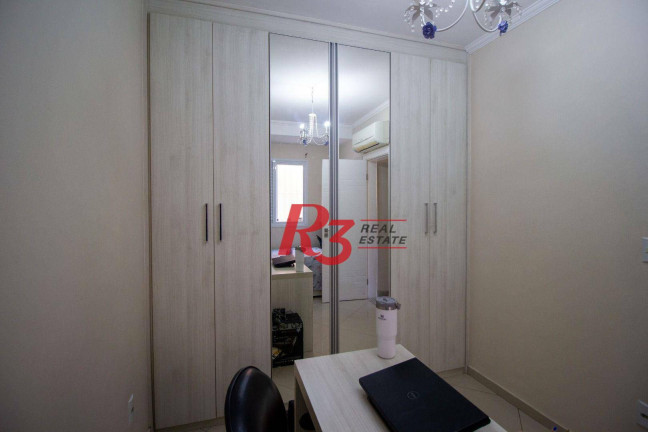 Imagem Casa com 4 Quartos à Venda, 120 m² em Marapé - Santos Imagem Casa com 4 Quartos à Venda, 120 m² em Marapé - Santos