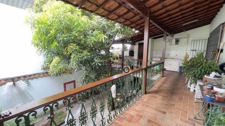 Imagem Casa de Condomínio com 4 Quartos à Venda, 229 m² em Centro - São Gonçalo