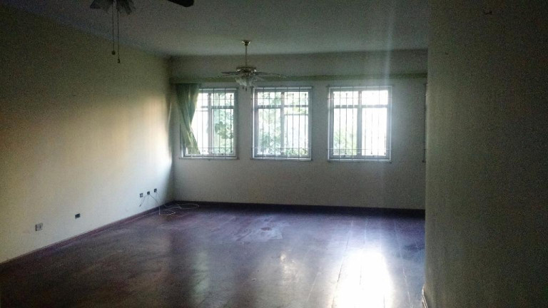 Imagem Casa com 3 Quartos à Venda, 190 m² em Macedo - Guarulhos