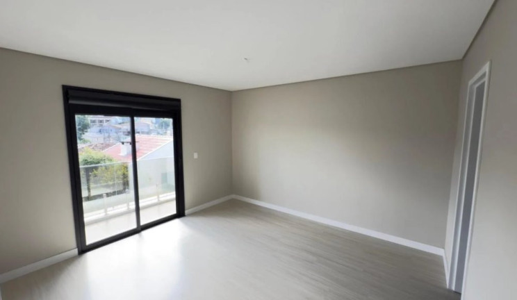 Imagem Sobrado com 3 Quartos à Venda, 160 m² em Portão - Curitiba Imagem Sobrado com 3 Quartos à Venda, 160 m² em Portão - Curitiba
