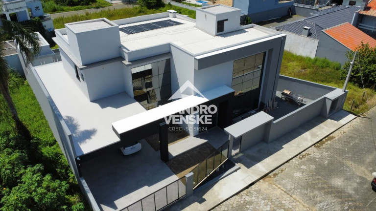 Imagem Sobrado com 6 Quartos à Venda, em Itaguaçu - São Francisco Do Sul Imagem Sobrado com 6 Quartos à Venda, em Itaguaçu - São Francisco Do Sul