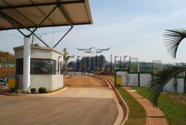 Imagem Terreno à Venda, 304 m² em Campo Novo - Bragança Paulista Imagem Terreno à Venda, 304 m² em Campo Novo - Bragança Paulista