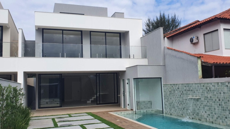 Imagem Casa com 6 Quartos à Venda, 380 m² em Barra Da Tijuca - Rio De Janeiro