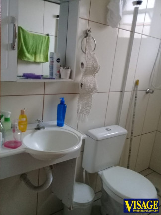 Imagem Sobrado com 2 Quartos à Venda, em Cid. Salvador - Jacareí Imagem Sobrado com 2 Quartos à Venda, em Cid. Salvador - Jacareí