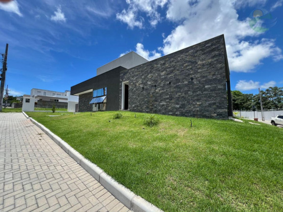 Imagem Casa com 3 Quartos à Venda, 305 m² Imagem Casa com 3 Quartos à Venda, 305 m²