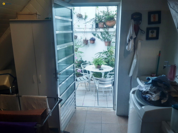 Imagem Apartamento com 4 Quartos à Venda, 133 m² em Itacorubi - Florianópolis Imagem Apartamento com 4 Quartos à Venda, 133 m² em Itacorubi - Florianópolis