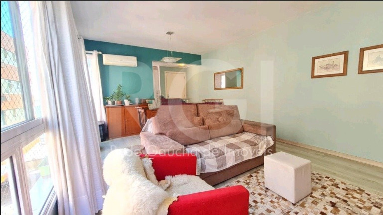 Imagem Apartamento com 3 Quartos à Venda, 158 m² em Menino Deus - Porto Alegre Imagem Apartamento com 3 Quartos à Venda, 158 m² em Menino Deus - Porto Alegre