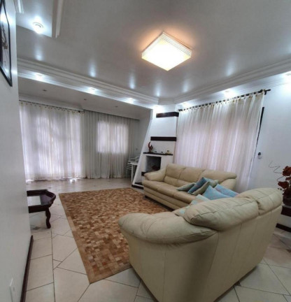 Imagem Casa com 4 Quartos à Venda, 340 m² em Costa E Silva - Joinville
