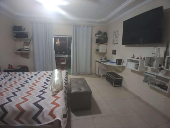 Imagem Casa com 3 Quartos à Venda, 300 m² em Vila Valqueire - Rio De Janeiro